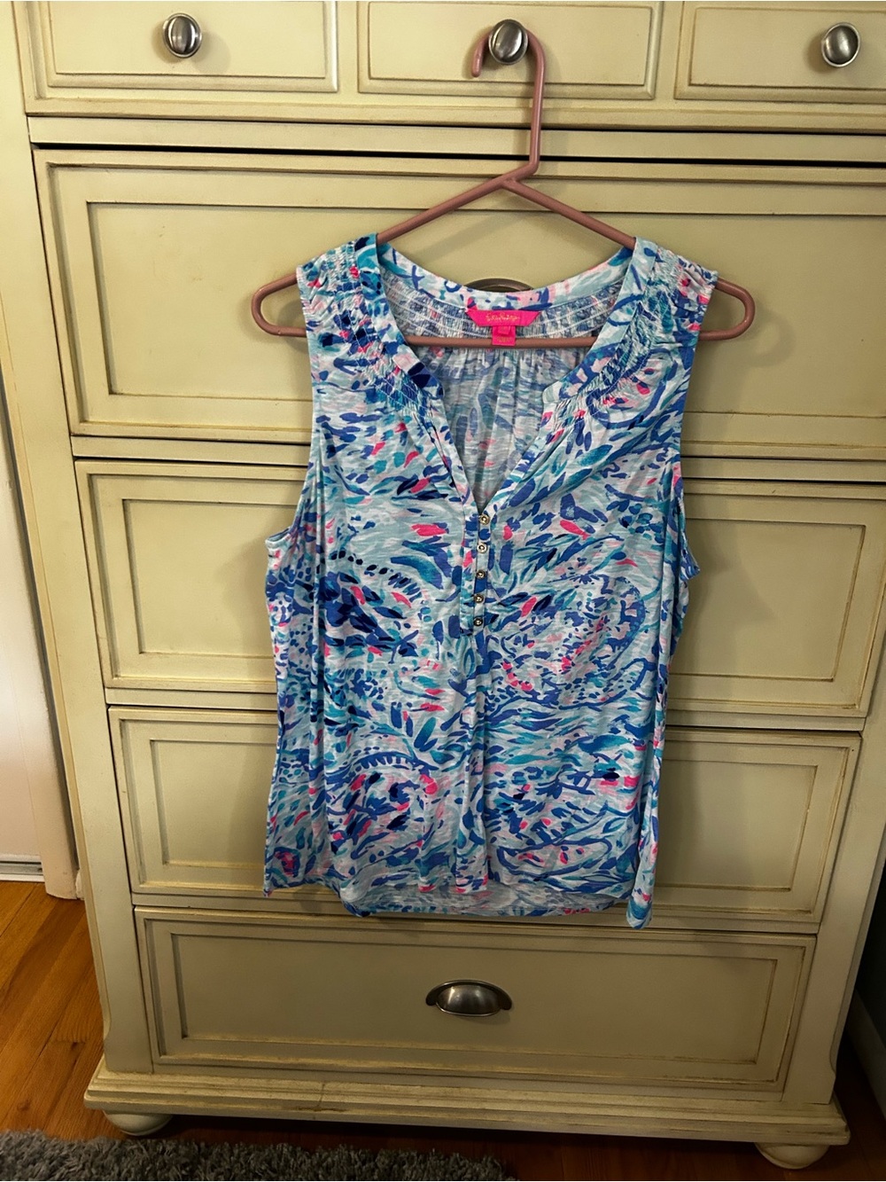 Lilly Pulitzer Essie Tank Top in party wave break water blue